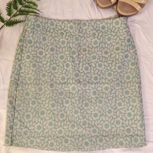 LOFT Green floral print mini skirt Size 0P